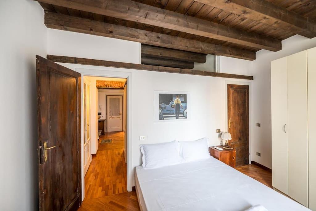 Wonderful Two Floors Apartment Milan Exterior photo